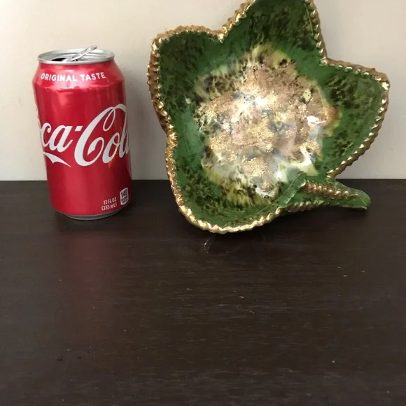 Italian Pottery Gold Painted Bowl - Picture 7 of 7